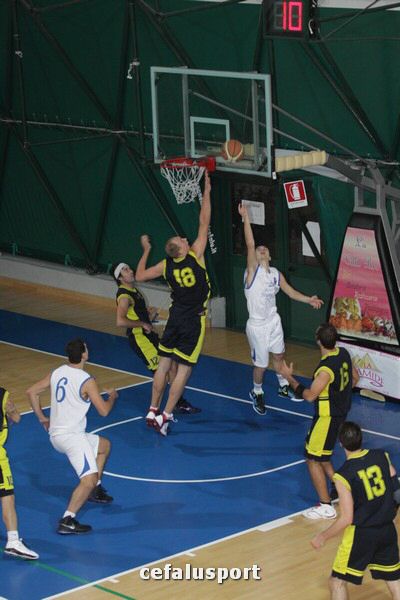 111127 licata 141_tn.jpg